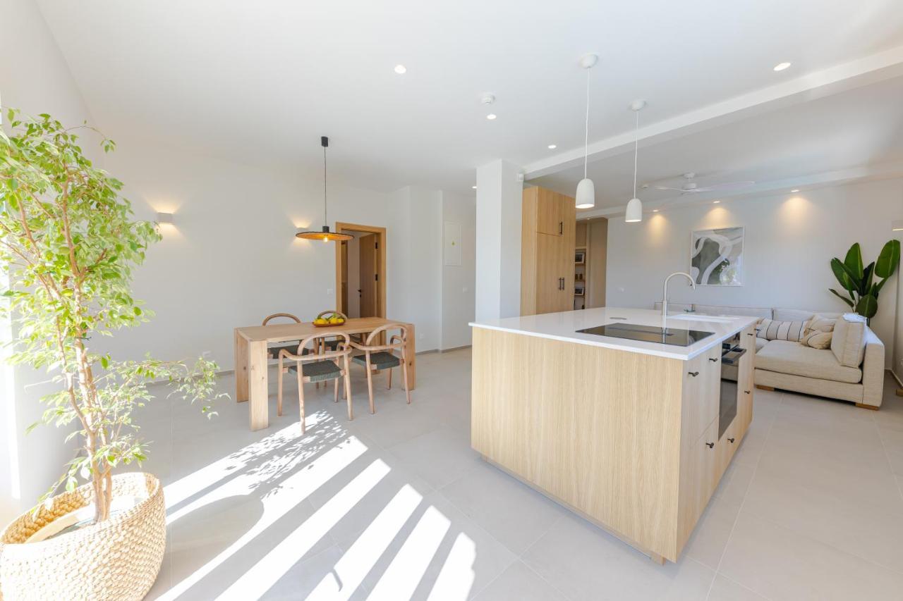 The Olive Poolhouse Apartment Сплит Екстериор снимка