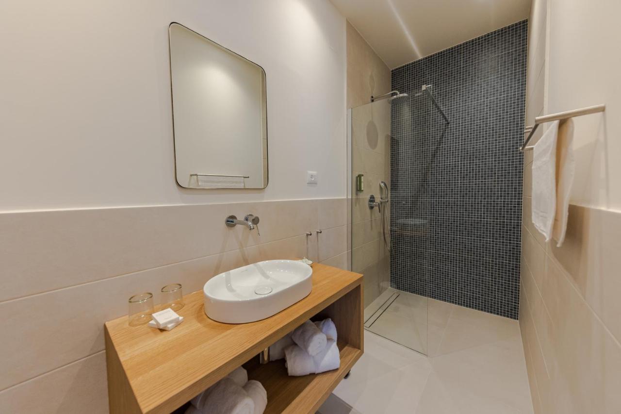 The Olive Poolhouse Apartment Сплит Екстериор снимка
