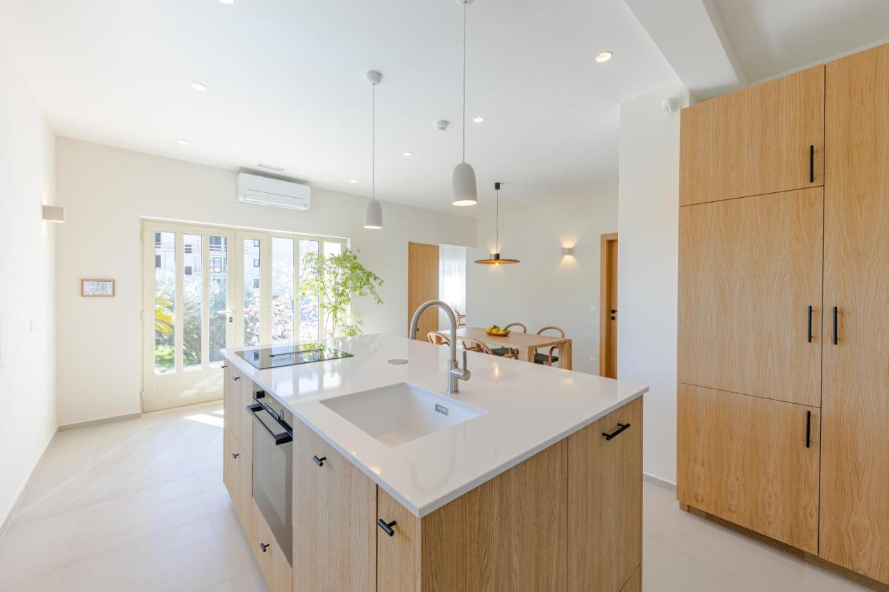 The Olive Poolhouse Apartment Сплит Екстериор снимка